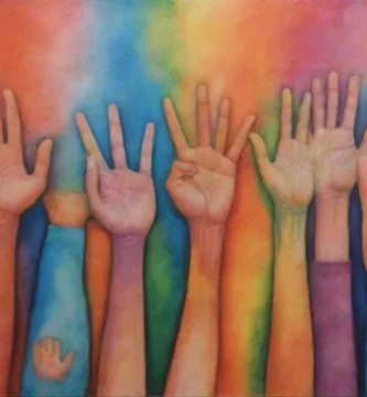 Un mural vibrante que representa a un grupo diverso de individuos